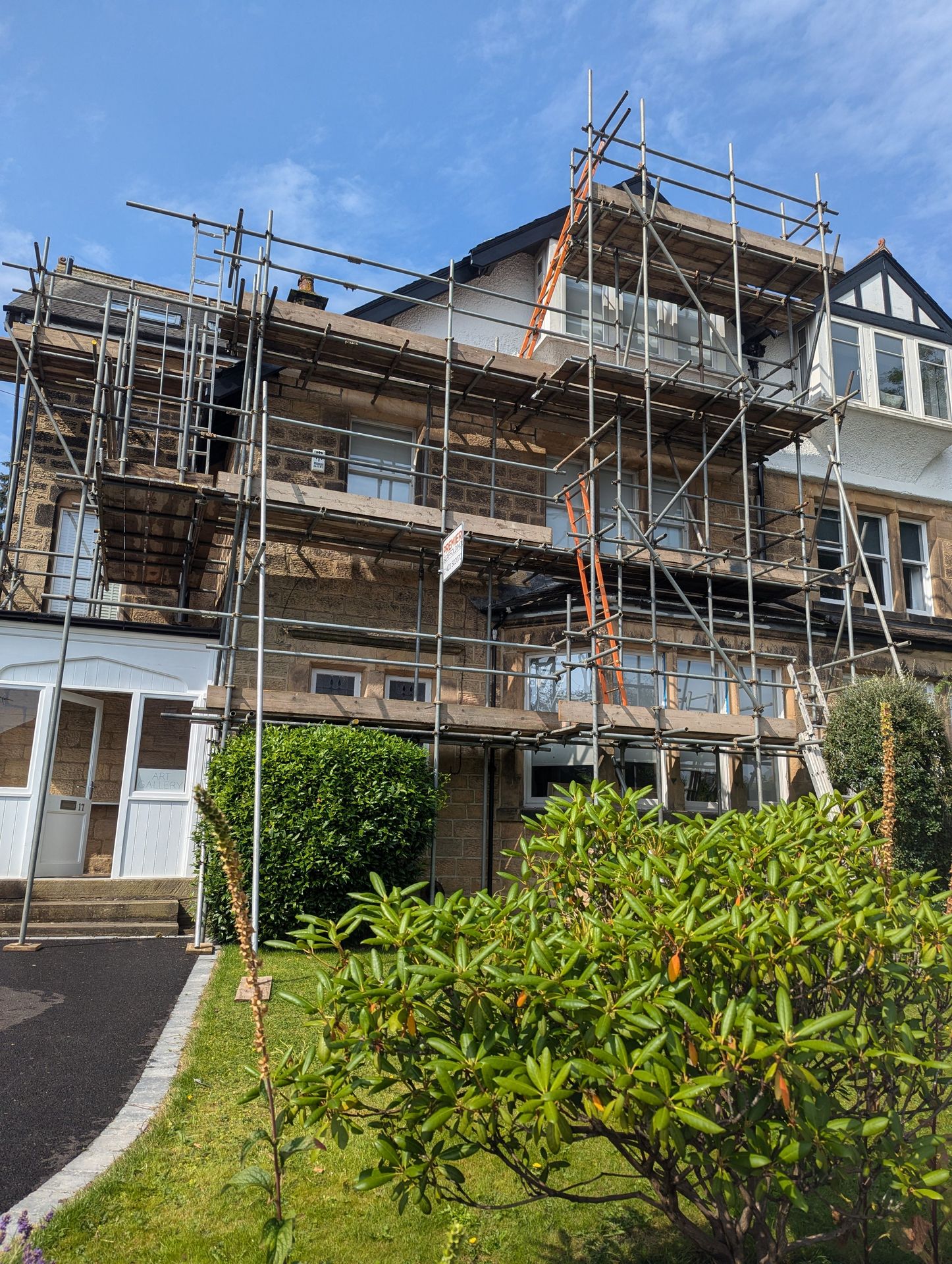 Exterior painting harrogate